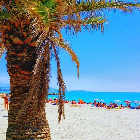 公寓 Vue T2 Climatise Marina Baie Des Anges, Etage 11, Plages A 100 M 卢贝新城